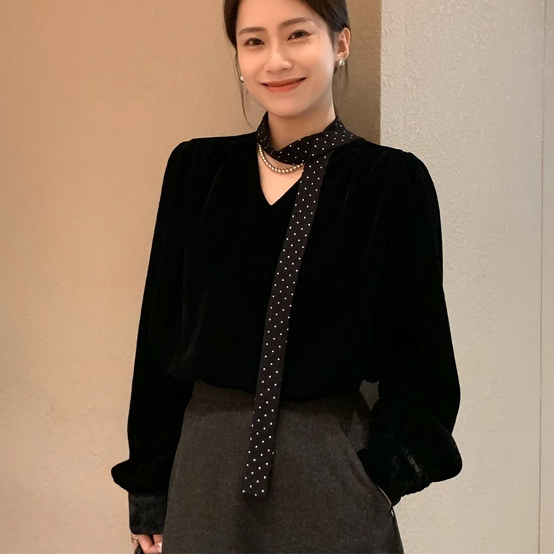French-Style Gentle and Loose Polka Dot Bow Tie Long-Sleeve Velvet Shirt for Women, Autumn and Winter Stylish T-Shirt Top French-Style Gentle and Loose Polka Dot Bow Tie Long-Sleeve Velvet Shirt for Women, Autumn and Winter Stylish T-Shirt Top