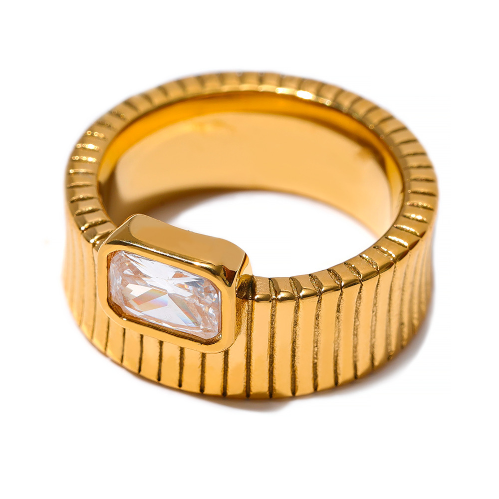 304 Stainless Steel Gold Plated Retro Plating Inlay Square Zircon Rings display picture 3