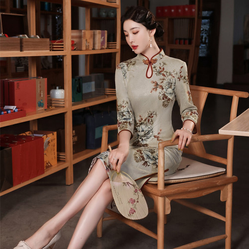 silver pink floral qipao dress chinese dress Suede bronzing mid-sleeve mid-length cheongsam banquet daily improved cheongsam skirt