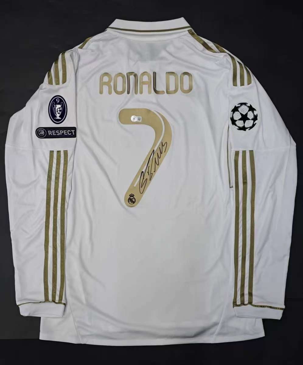 adidas x Real Madrid Retro 2011/12 Cristiano Ronaldo Signed Home Long Sleeve Jersey White