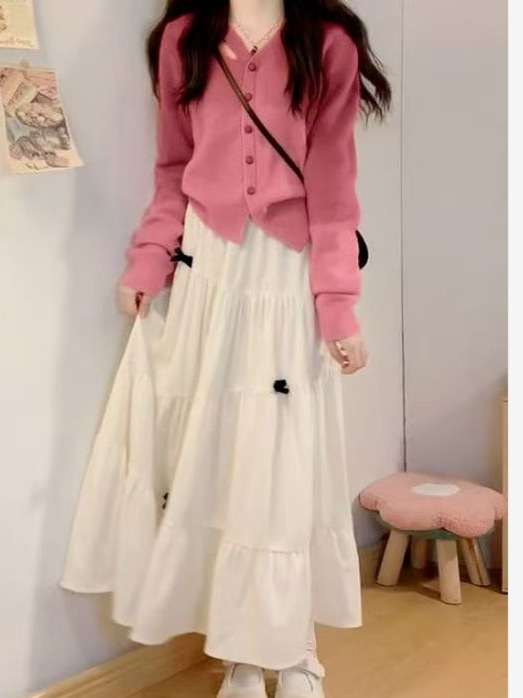 早秋小个子韩系穿搭2025新款慵懒粉色针织毛衣半身裙一整套装超火|undefined