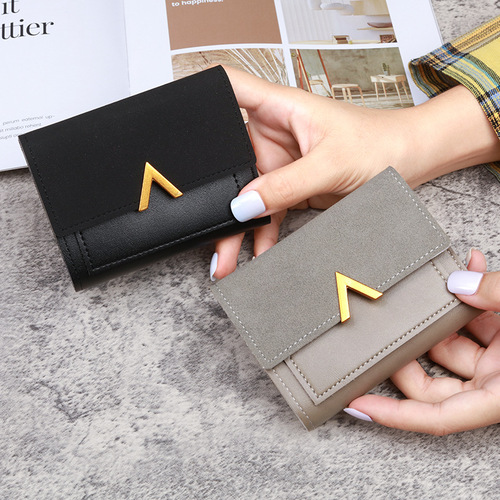 Korean version of the new three-fold women's wallet short retro card holder PU simulated leather simple folding student wallet for women