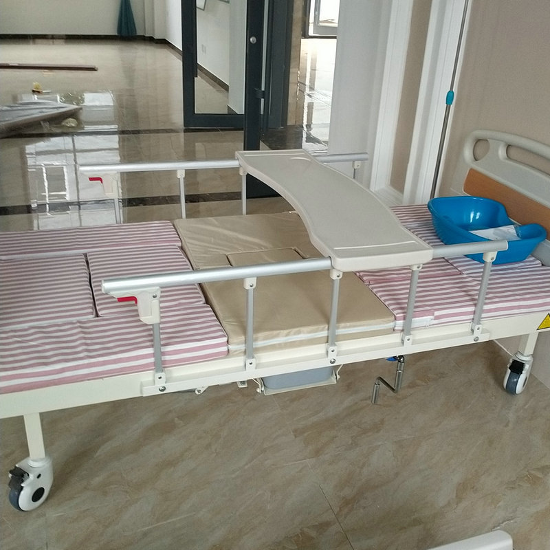 高齢者手動中区看護ベッド家庭用多機能麻痺患者寝返り介護ベッド老人ベッド卸売り|undefined