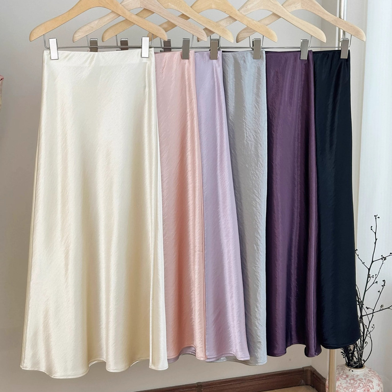 Pearlescent Acetate Satin Fishtail Long Skirt, New Chinese Style, Versatile, Elegant, High-End Spring and Autumn Women's French-Style Skirt Pearlescent Acetate Satin Fishtail Long Skirt, New Chinese Style, Versatile, Elegant, High-End Spring and Autumn Women's French-Style Skirt