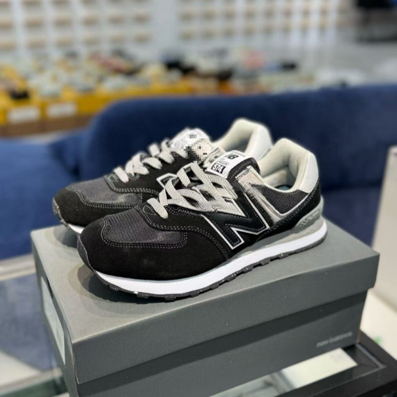 Putian Factory Direct Sales Sports and Leisure Dad Shoes 475 Live Broadcast Cross-Border Supply 574