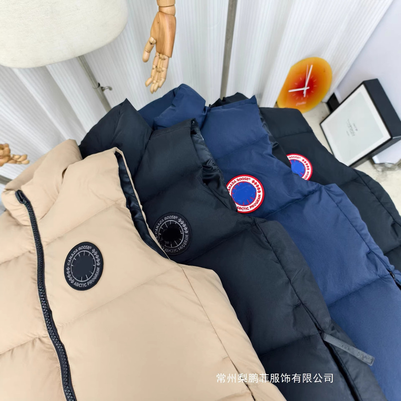 Putian High-End Version Canada Goose Duck down 2804 Model White Duck down Vest 2025 Autumn and Winter New Product Wholesale Only