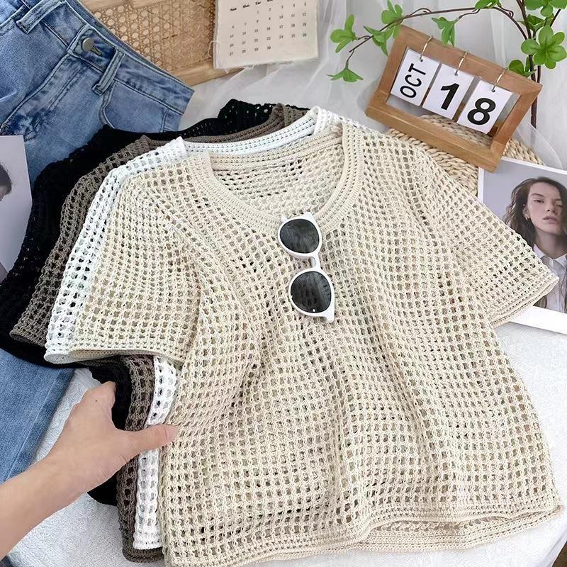Camisa de manga corta hueca, estilo fino de verano para mujer, sentido de diseño, blusa holgada y elegante de nicho