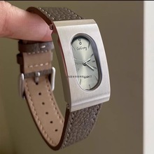 2025¿͹ֱ ŮLκs߼СL Ůʿ