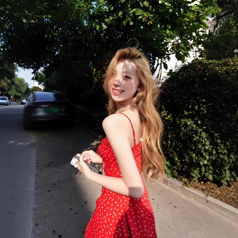 French-Style Sanya Beach Dress, Elegant Red Floral Spaghetti Strap Dress, Slimming Waist-Cinching A-Line Dress for Seaside Vacation