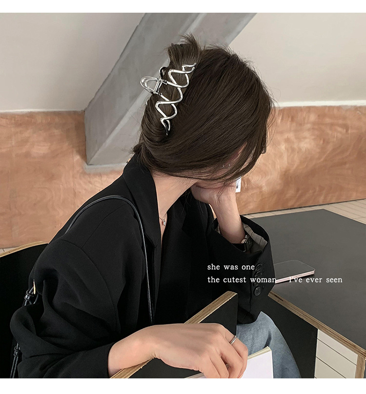 30g Weight Hair Claws Hair Accessories Type 1 Piece Quantity Daily, Street Occasion Alloy Material Geometric Pattern Women's Gender Plating Design IG Style Style Women's Ig Style Geometric Alloy Plating Hair Claws 4