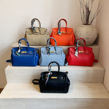 ���Q�r�������K���Ů2025�¿�bags�߼��|�д������z��μ�б���