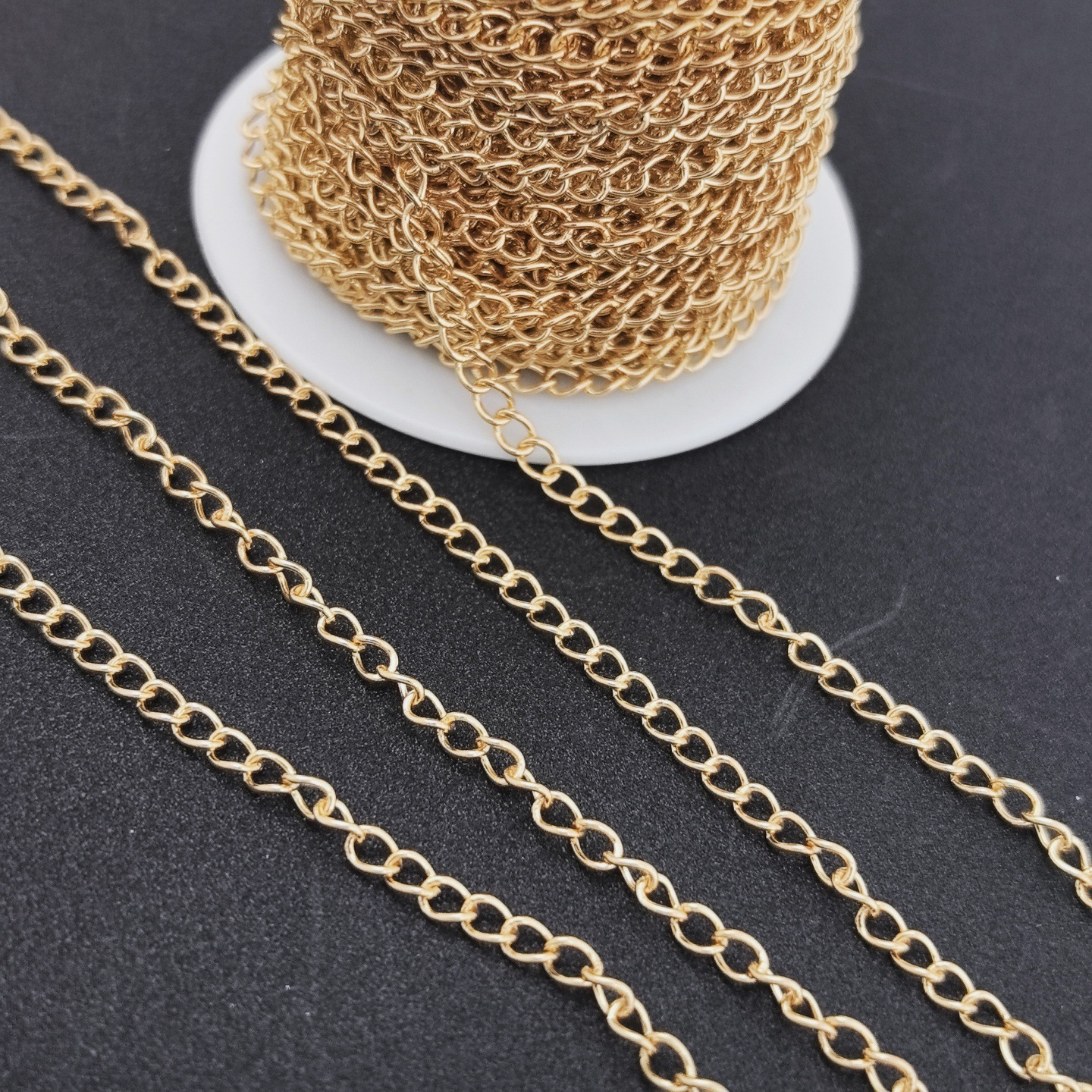 304ステンレス角線十字o型唇チタン鋼チェーンdiyネックレスブレスレット眼鏡鎖飾り卸売り