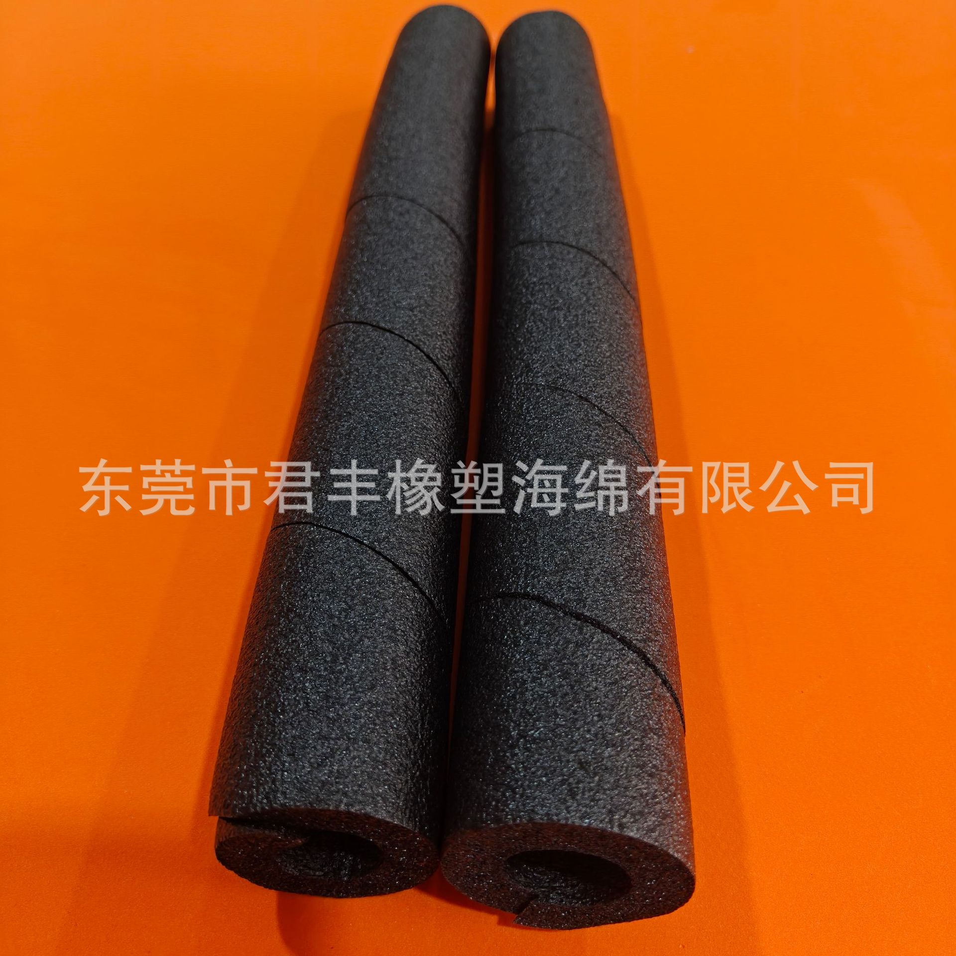 25mm旋转空心珍珠棉管黑色EPE环形保护套婴儿车减震包装泡沫管
