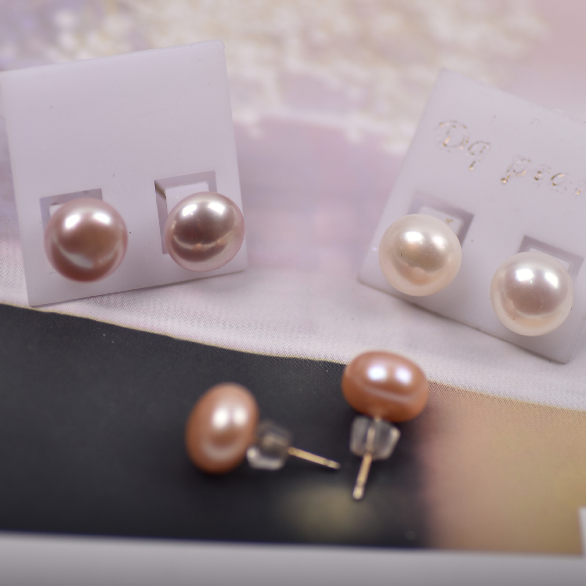 1g Weight Simple Style Solid Color Freshwater Pearl Ear Studs 1 Pair