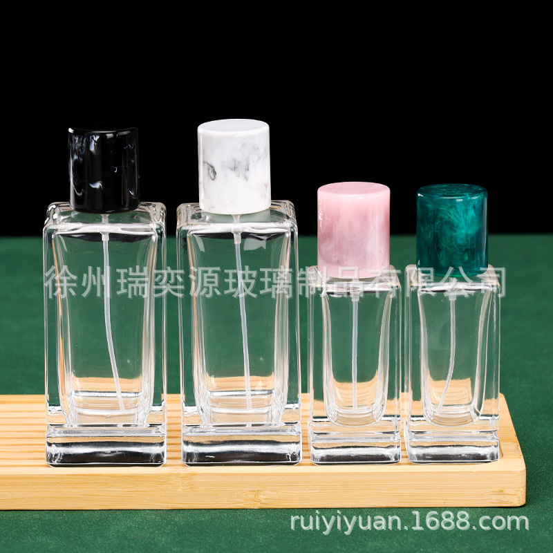 现货供应方形玻璃卡口香水分装瓶喷雾瓶透明玻璃化妆品包装瓶