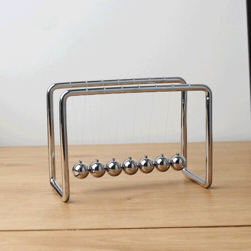 Metal frame 7 beads Newton pendulum ball bumper ball pool creative home desktop decoration gift stress relief ornaments