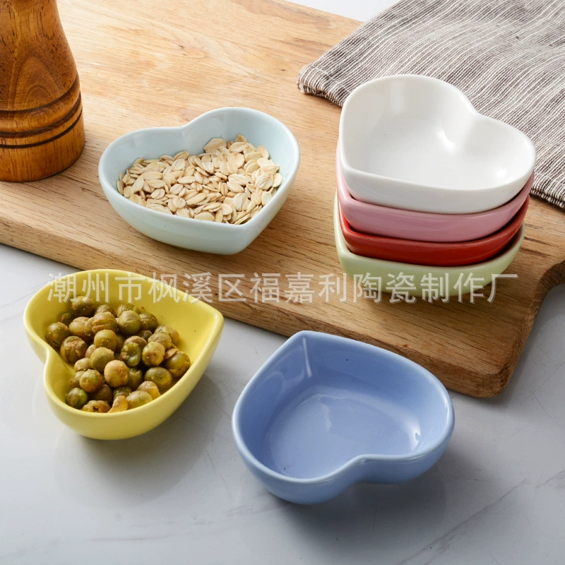 Фабрика в наличии оптом керамический горячий горшок приправа керамическое блюдо в форме сердца кухонные принадлежности многоцелевое блюдо керамическое блюдо