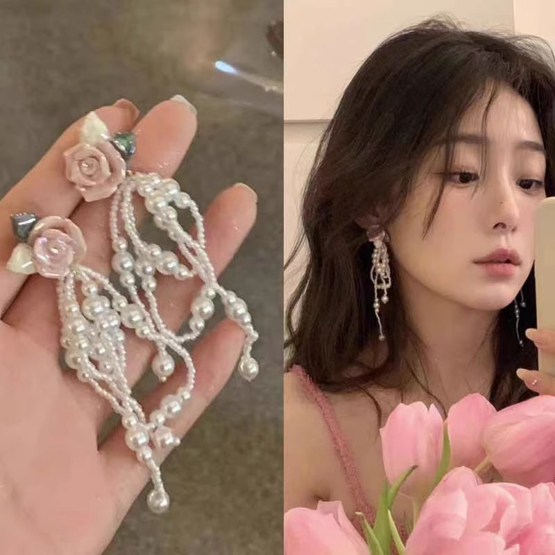 Retro elegant summer earrings pearl with bow