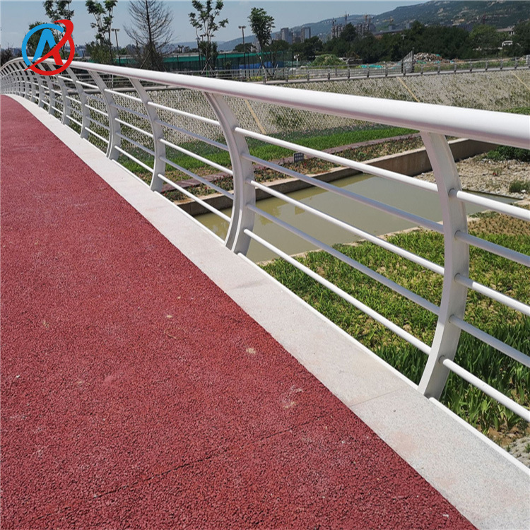 河道护栏景观桥梁护栏镀锌材料不锈钢复合管规格款式齐全防腐防锈