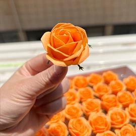 鲜花花艺制品;香皂花;圣诞装饰品