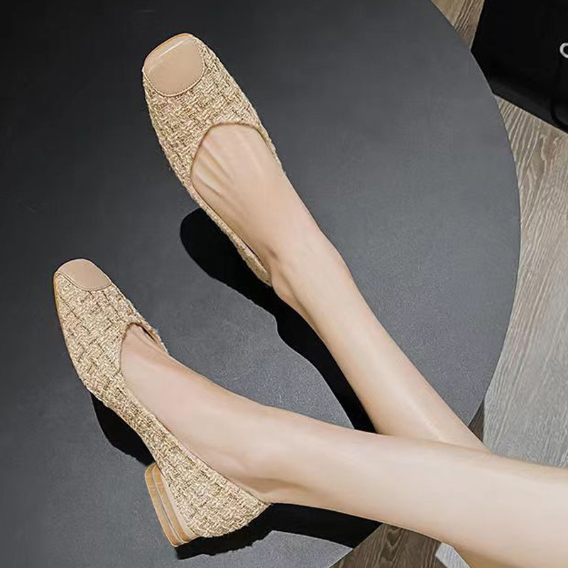 2026 verano nuevo zapato de cama retrógrado francés superficial tacones bajos zapatos red pequeño viento fragrante un pie zapatos de zapatos para mujeres