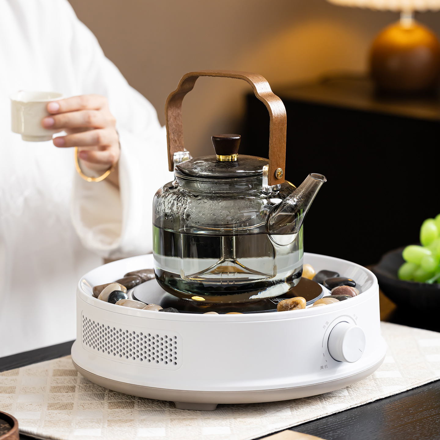 New Ultra-Quiet Electric Ceramic Stove Tea Maker, Multifunctional Ceramic Stove with Constant Temperature Water Boiling and Timed Tea Brewing Kettle