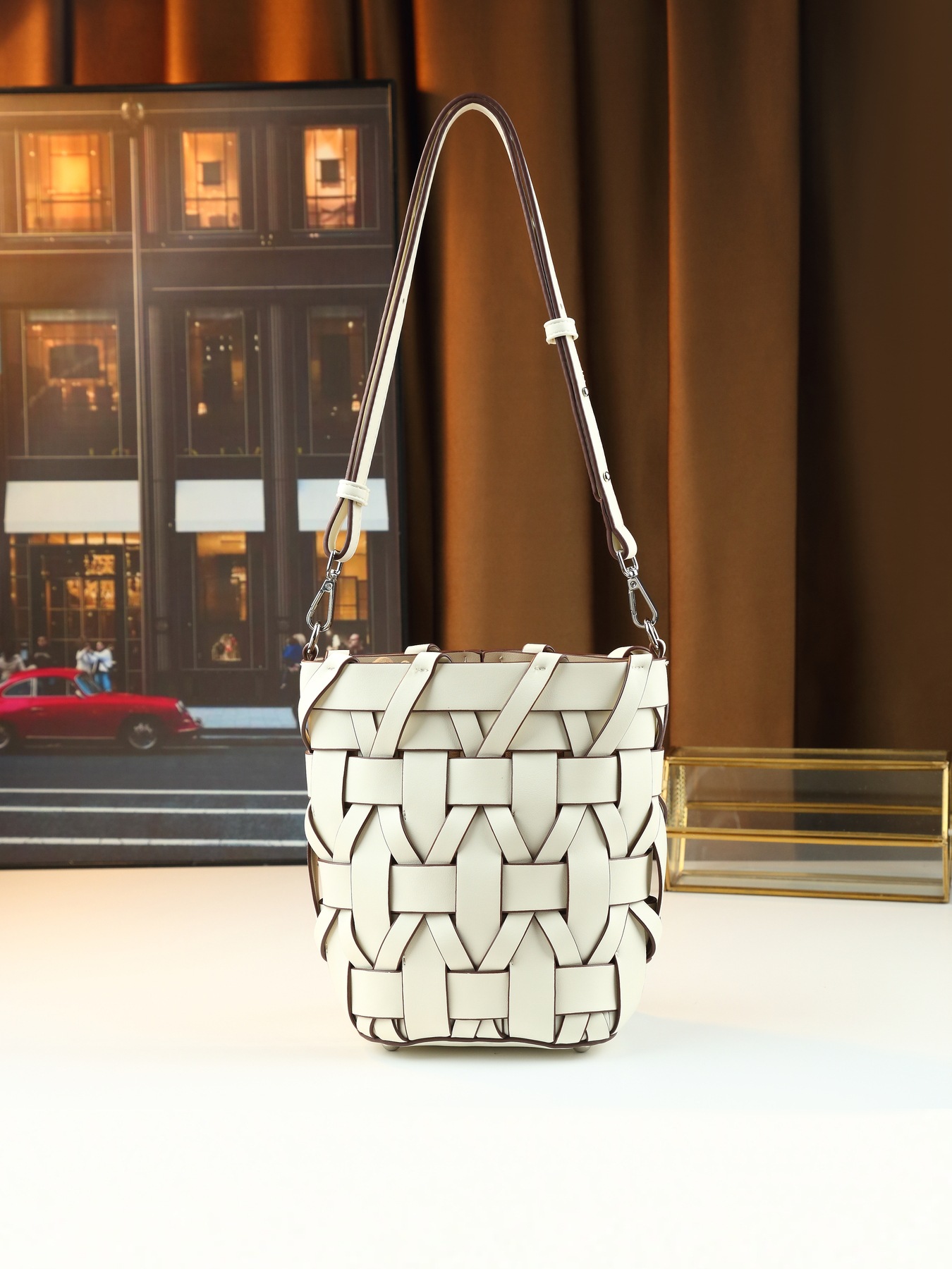 Women's Woven Cylindrical Crossbody Bag Versatile Underarm Handbag_voghion.com
