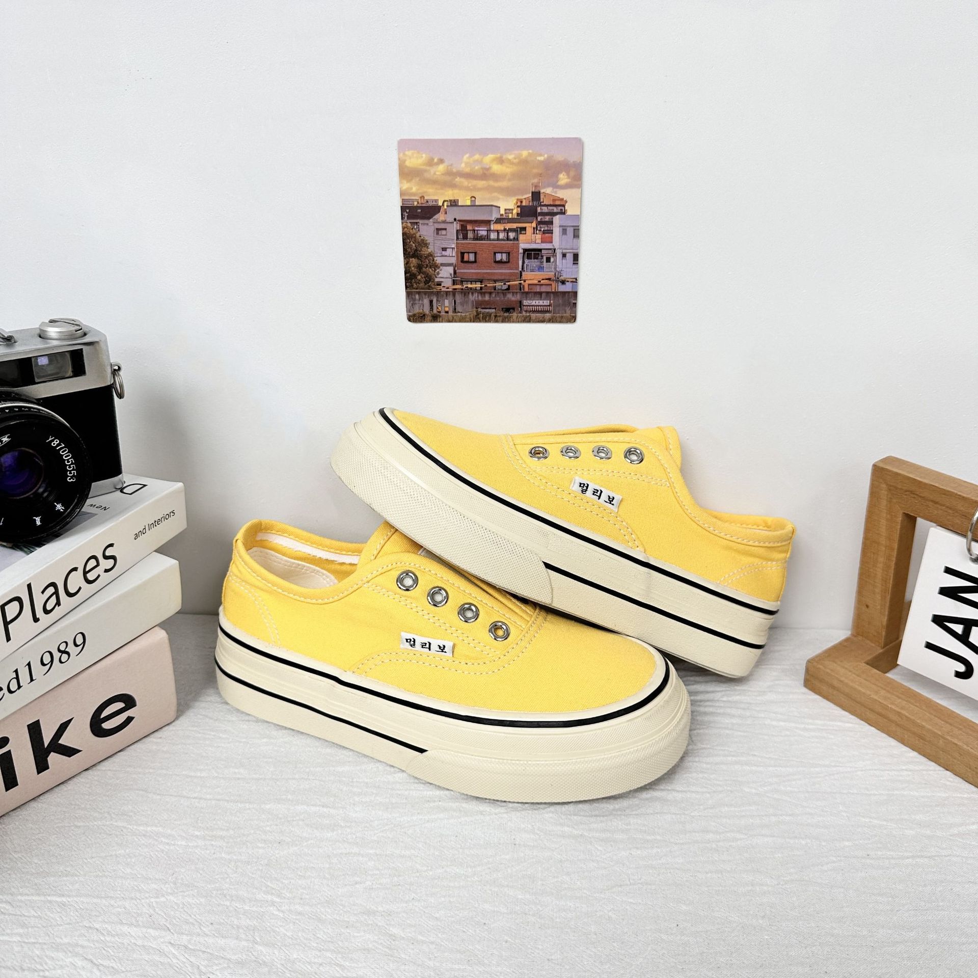 Zapatos de lona de suela gruesa casuales de onda lejana para mujer 2025 nuevos zapatos blancos de todo fósforo de primavera image 10