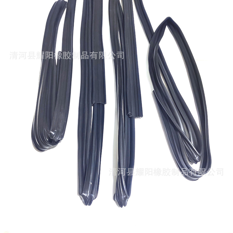 Car window sealing strip 68141-60010 68151-60010 68142-60011 68152-60011