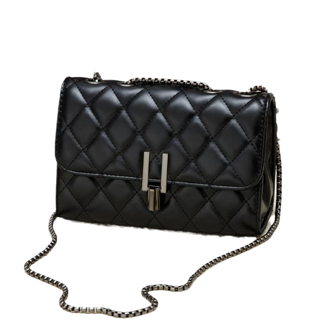 2024 nuevo bolso de cadena de diamante de moda versátil en un solo hombro bolsa de tramo inclinada bienestar explosivo pequeño paquete de cáscara de papel de aroma image 6