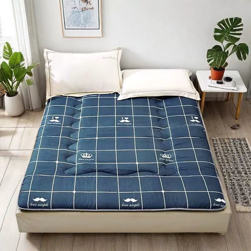 Матрас 1.2m (ширина 1.2m см) — мягкий, складной, для одиночной комнаты, общежития, специальный татами-матрас.