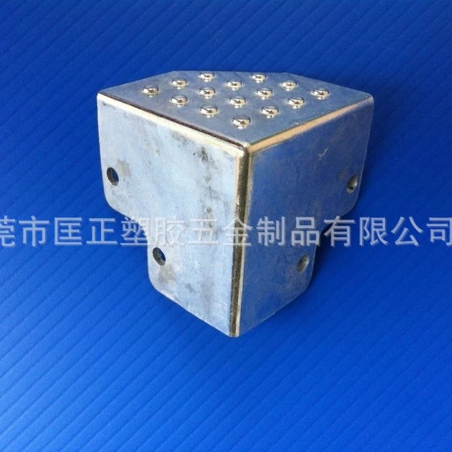 供应中空板全加固型骨架箱专用配件 ---铝合金包角 铝合金底角