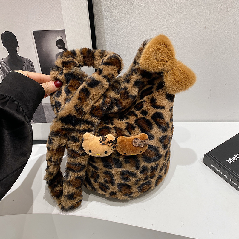Moda nuevo Meirade peludo estampado Kitty bolso lindo bolso de viaje nicho antiguo sensación bolso de mano