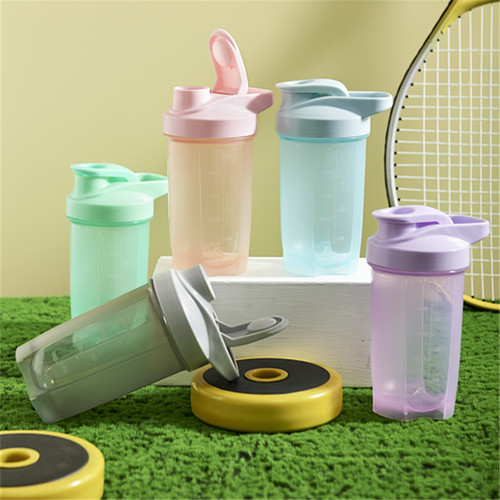 500ml Shaker Cup Protein Powder Milkshake Cup Fitness Sports Plastic Water Cup with Scale Cup with Handle Water Cup 