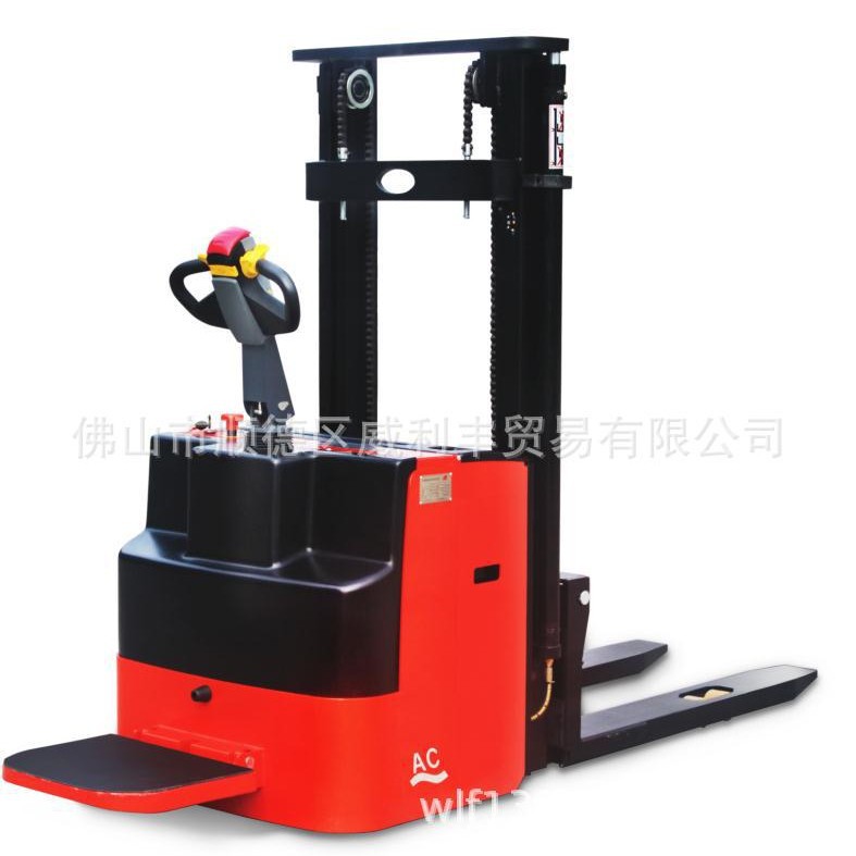厂家直销牛力1.5吨2.0吨踏板式全电动托盘堆垛车电瓶全电动升高车