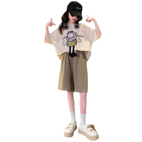 Girls' summer clothes, middle and older children's casual suits  new cartoon half-sleeved T-shirts, five-quarter pants, sports two-piece sets, trendy