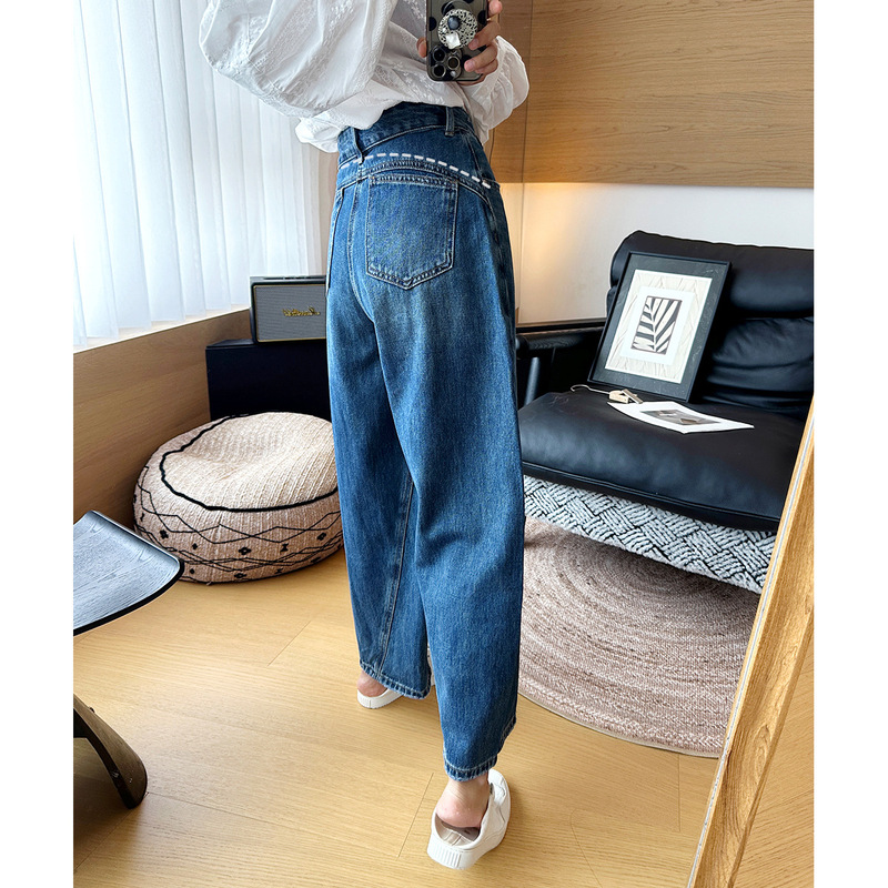 The Savior for Pear-Shaped Figures! Super Stylish Harem Denim Dad Pants for Women, Loose Fit, Slimming, Cropped, Scimitar Grandma Pants The Savior for Pear-Shaped Figures! Super Stylish Harem Denim Dad Pants for Women, Loose Fit, Slimming, Cropped, Scimitar Grandma Pants