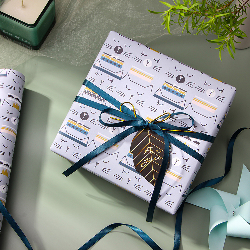 Transfronterizo nuevo 80g papel Kraft blanco papel de regalo de cumpleaños del Día de San Valentín papel de regalo DIY papel de línea al por mayor