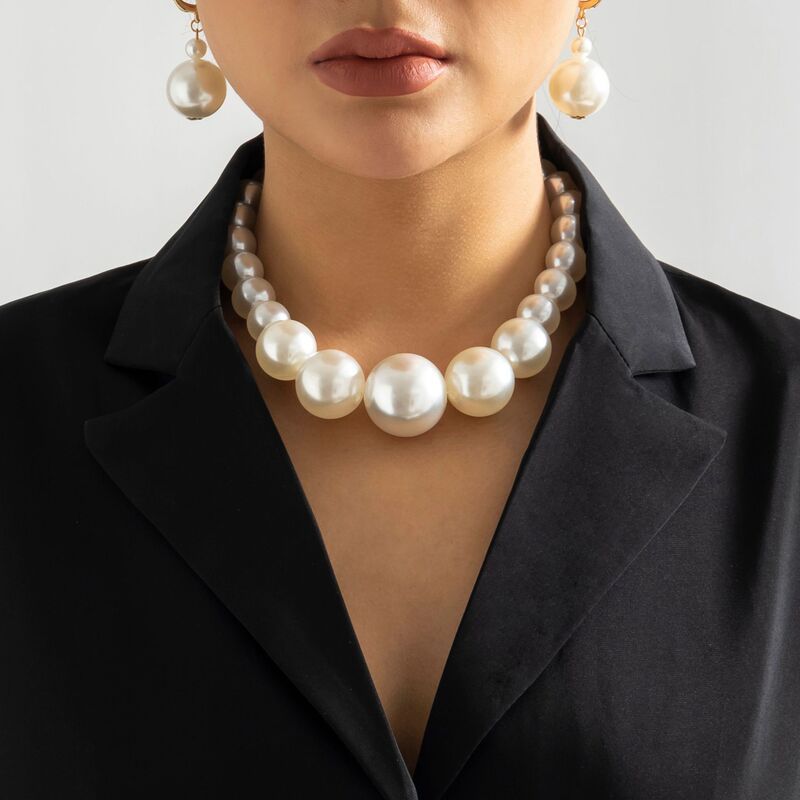European and American Cross-border Jewelry Cold Style Retro Beaded Chain Jewelry National Imitation Pearl Niche Design Necklace