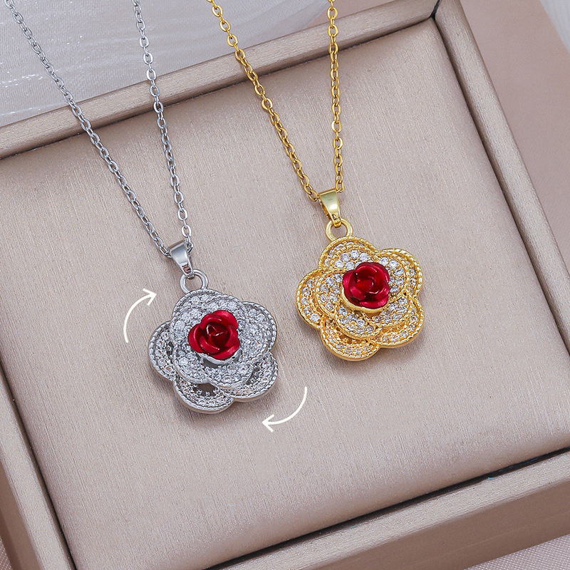 Women's necklace in European and American style with rotating camellia flowers, niche fashion new design, rotatable zircon elegant collarbone chain Women's necklace in European and American style with rotating camellia flowers, niche fashion new design, rotatable zircon elegant collarbone chain