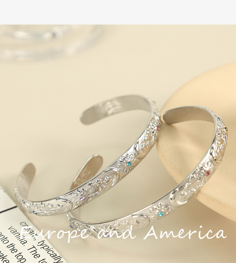 304 Stainless Steel Material PVD Coated Real Gold Plated Sun Moon Titanium Steel Retro Simple Style Waterproof Non Tarnish Titanium Steel Bangle