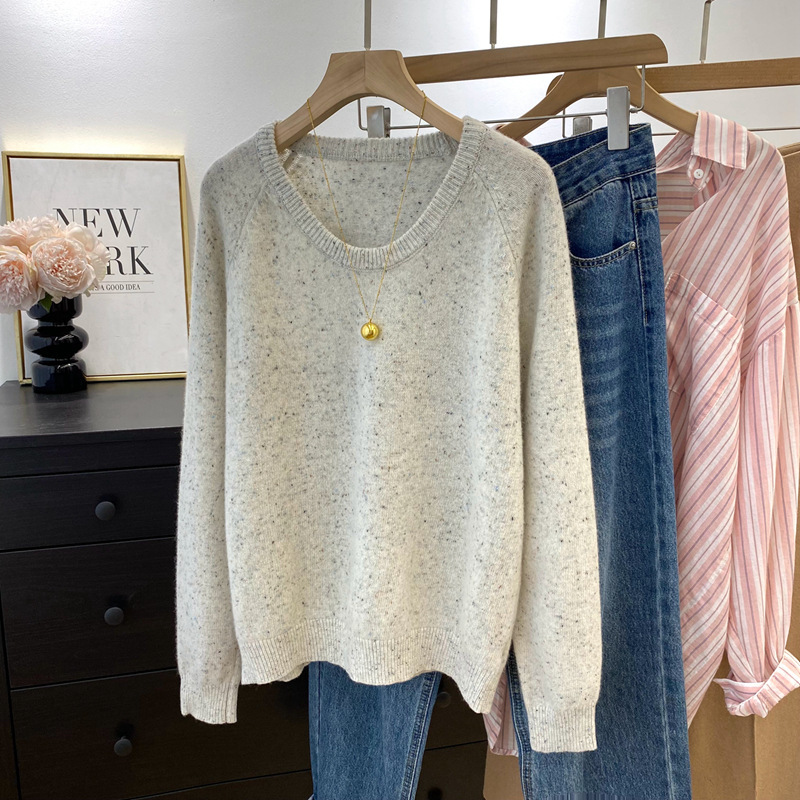 Clearance Sale with Free Shipping, No Returns or Exchanges, High-Quality All-Wool Knitwear, U-Neck, Slimming, Soft Texture Sweater 0909