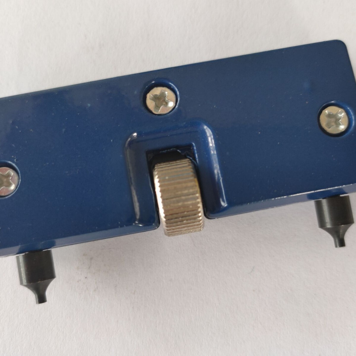 Herramienta de reparación de relojes portátil de dos patas de gran diámetro reloj abridor de reloj tapa trasera abridor herramienta de cambio de batería