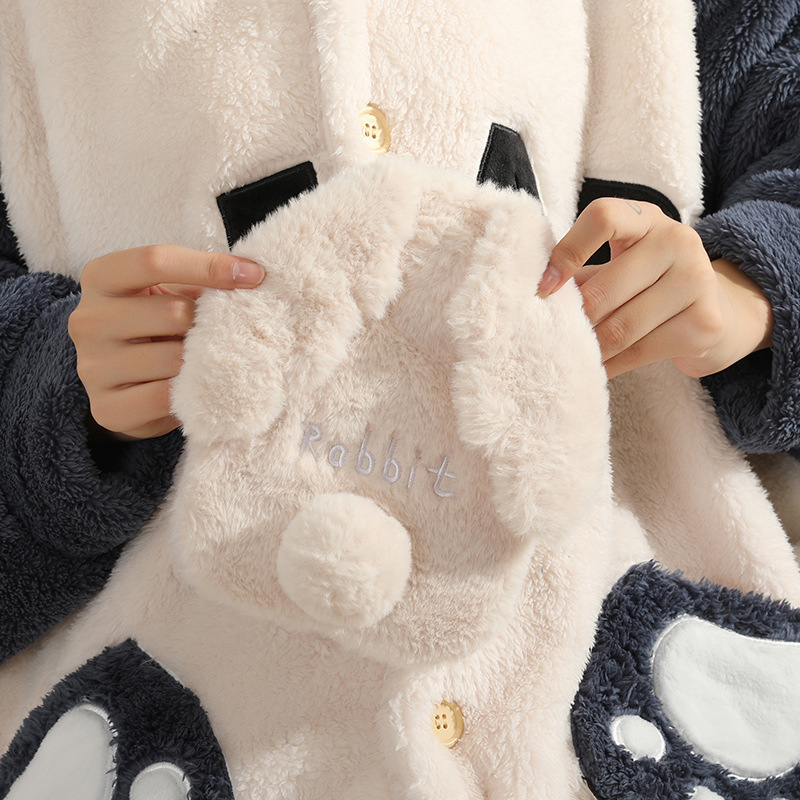 新しいかわいいアニメのぬいぐるみが手に入れた注水湯たんぽ卸売りは防爆pvc湯たんぽを厚くして分解して洗うことができる|undefined