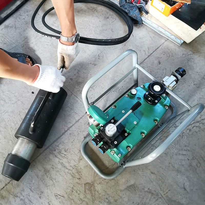 腾鑫 MQ系列煤矿巷道锚索张拉千斤顶  操作简单 气动锚索张拉机具