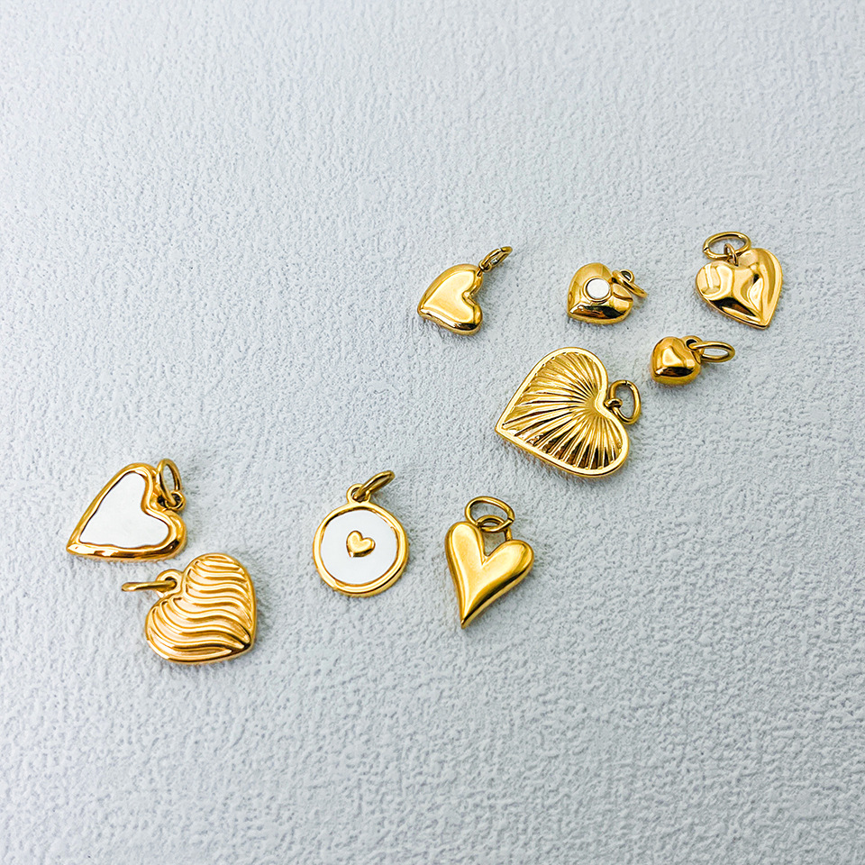 1 Piece Quantity 304 Stainless Steel Material 1 Piece 316L Stainless Steel  Ion Plating (IP) Real Gold Plated Heart Shape Heart Shape Pendant DIY Jewelry Accessories