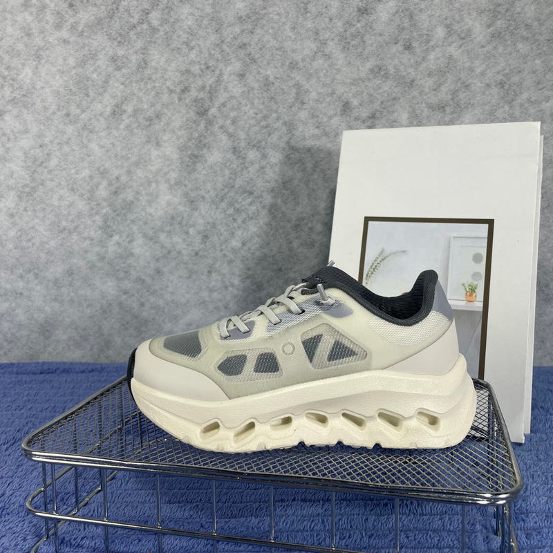 Top Lightweight Thick-Soled Casual Sports Shoes That Balance Performance and Are Suitable for Children's Daily Commuting and Short-Distance Jogging