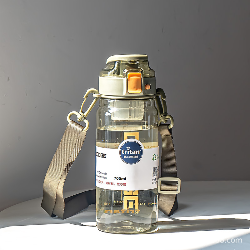SKU-06-绿色700ml【tritan_茶隔背带】.jp