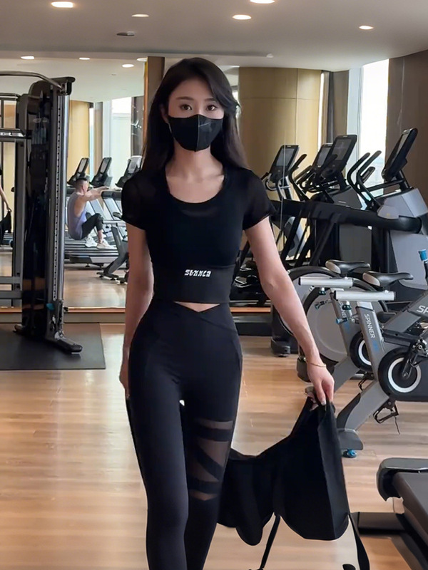 健身瑜伽服女夏季速干T恤大码胖MM修身显瘦运动上衣短袖长裤套装|undefined