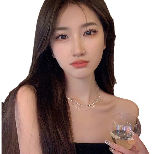 Broken silver very thin necklace light luxury niche design double layer fine glitter stacked clavicle chain women's high-end neck necklace accessories